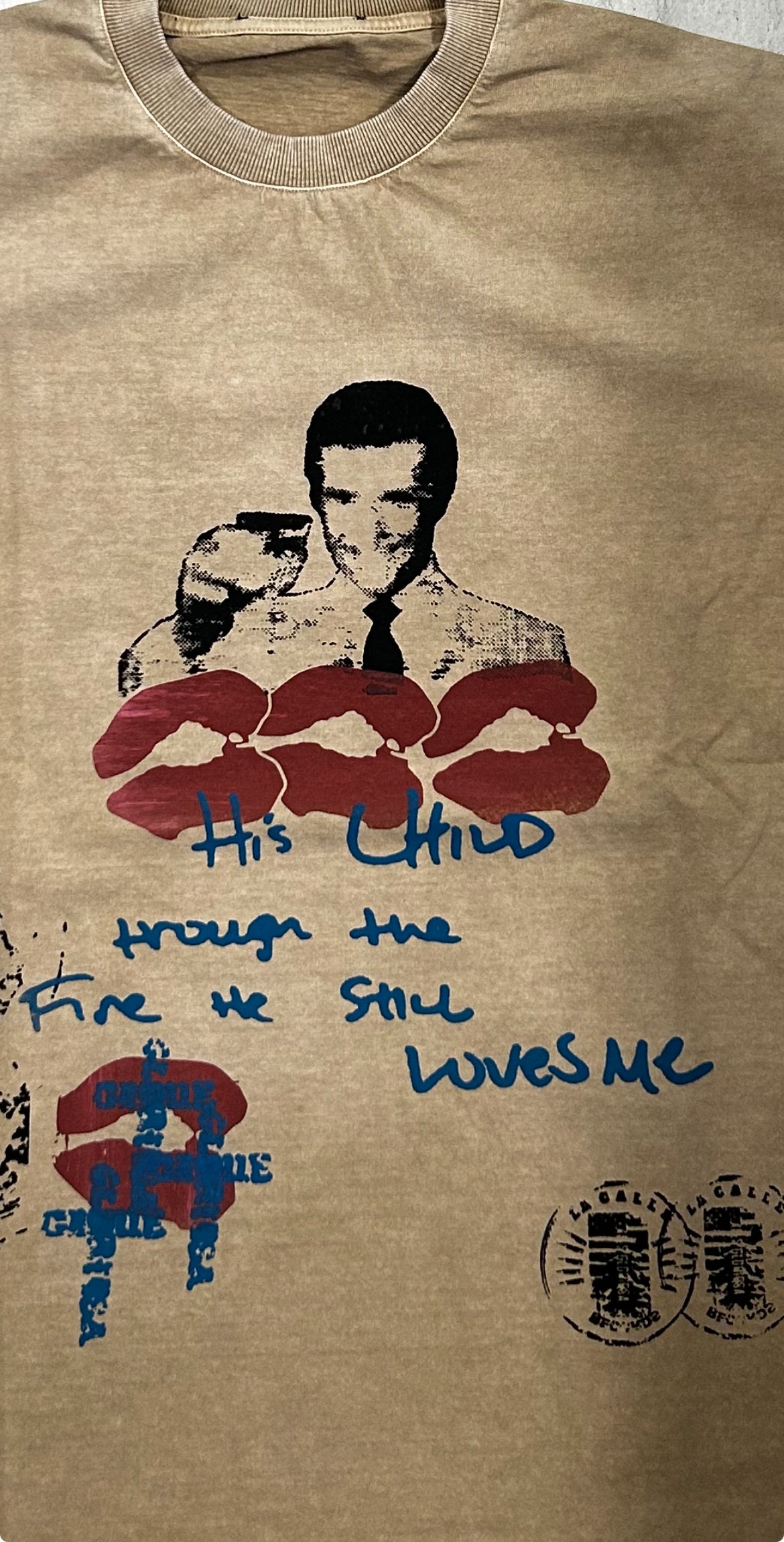 His child tee shirt (beige)